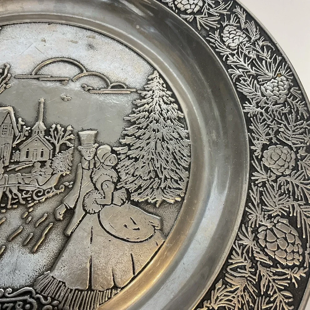 Vintage~Wilton~1978~Pewter Collectible Christmas Plate~RWP~Made In USA~Holiday‎
